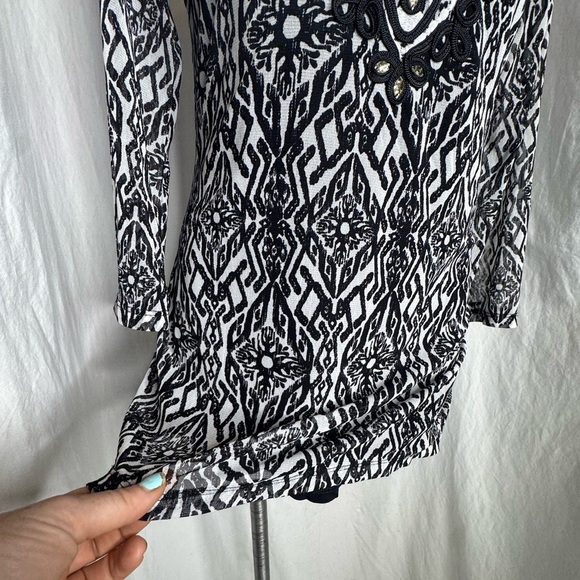 INC International Concepts Embellished Tunic Top Black White Tribal Boho M - Picture 6 of 8